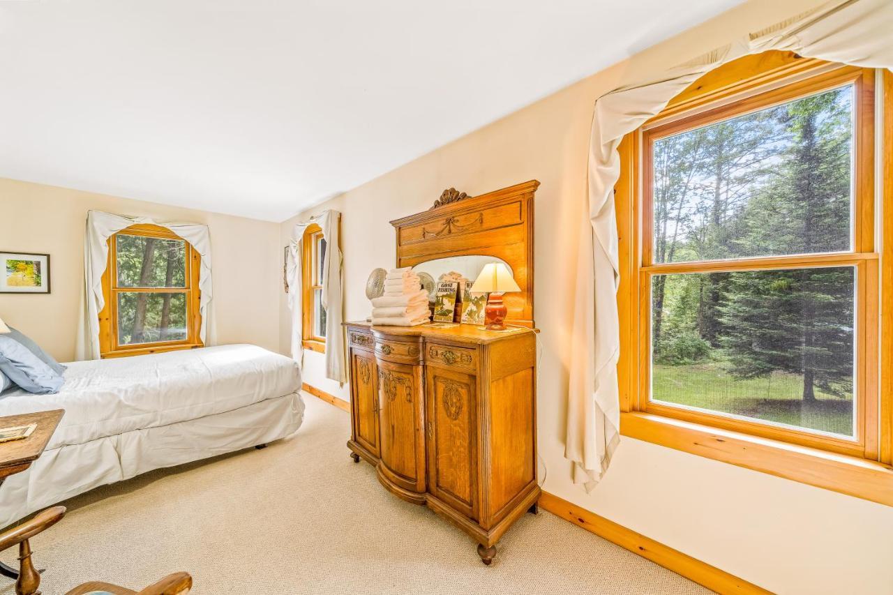 Brook Sound Cabin Schroon Lake Εξωτερικό φωτογραφία
